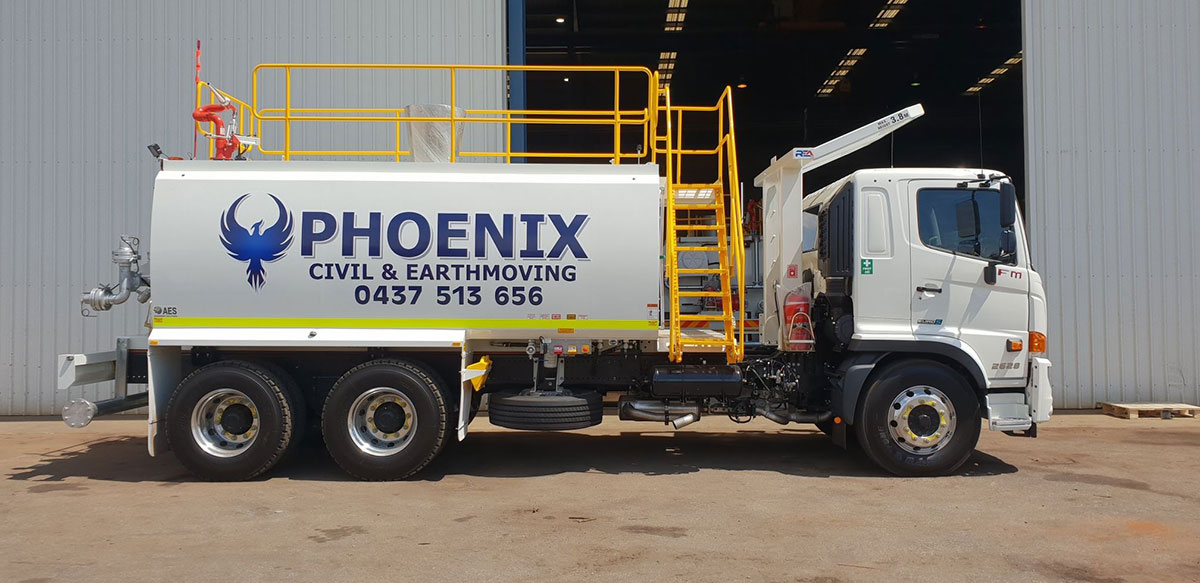 Mine-spec water cart for Phoenix Civil and Earthmoving - Side view