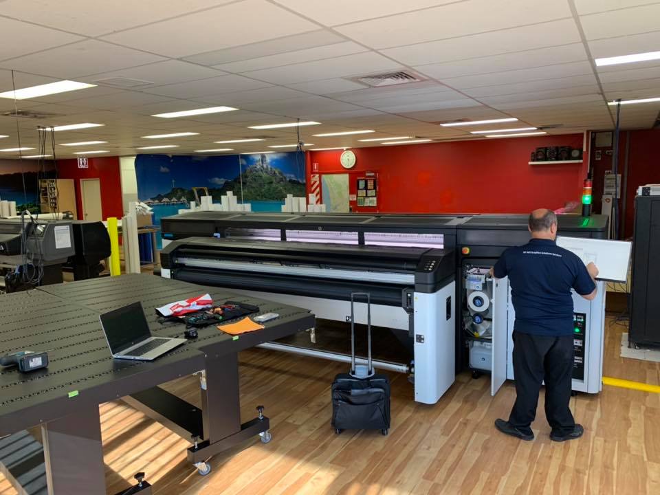 Installing and setting up our new HP Latex R2000 Printer