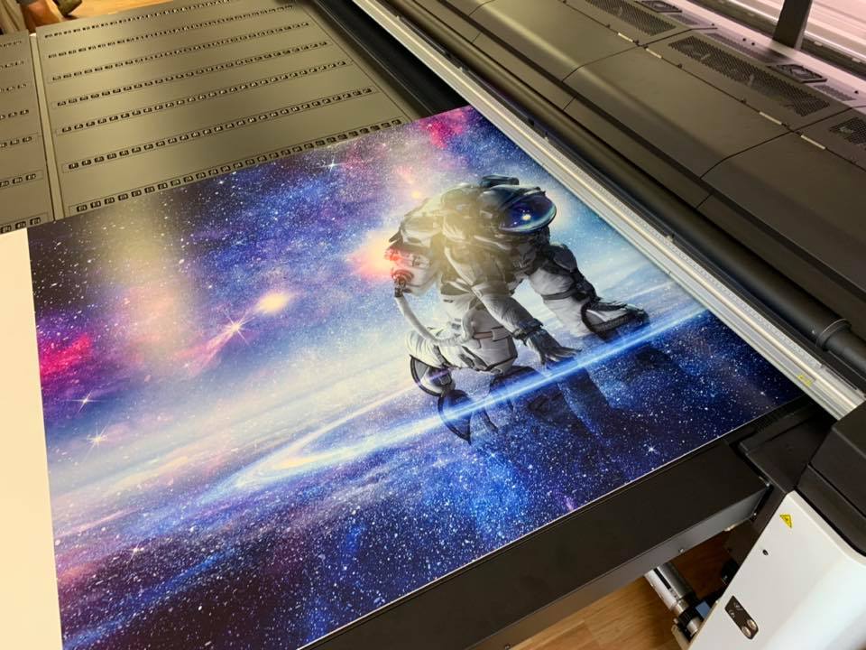 Testing our new HP Latex R2000 Printer