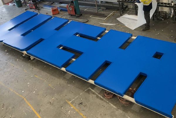 Building signage for Weir Minerals