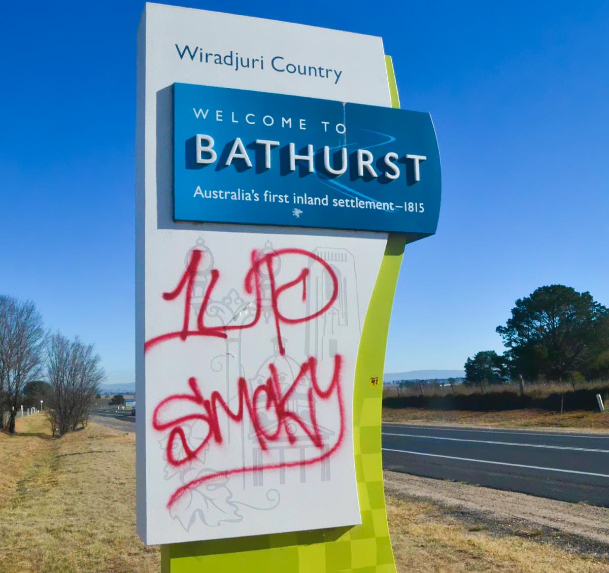Graffiti on the Bathurst city entry sign